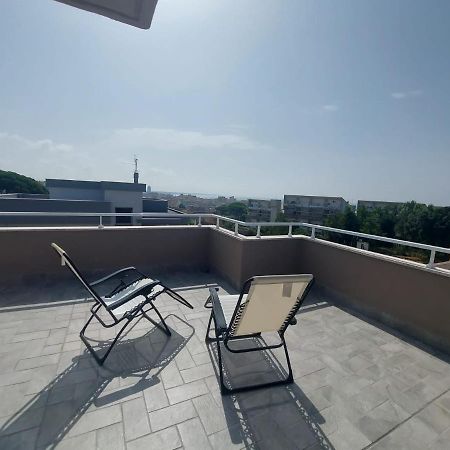 شقة Terrazza Delle Rose نيتّونو المظهر الخارجي الصورة